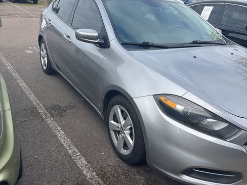 Used 2016 Dodge Dart SXT image 3