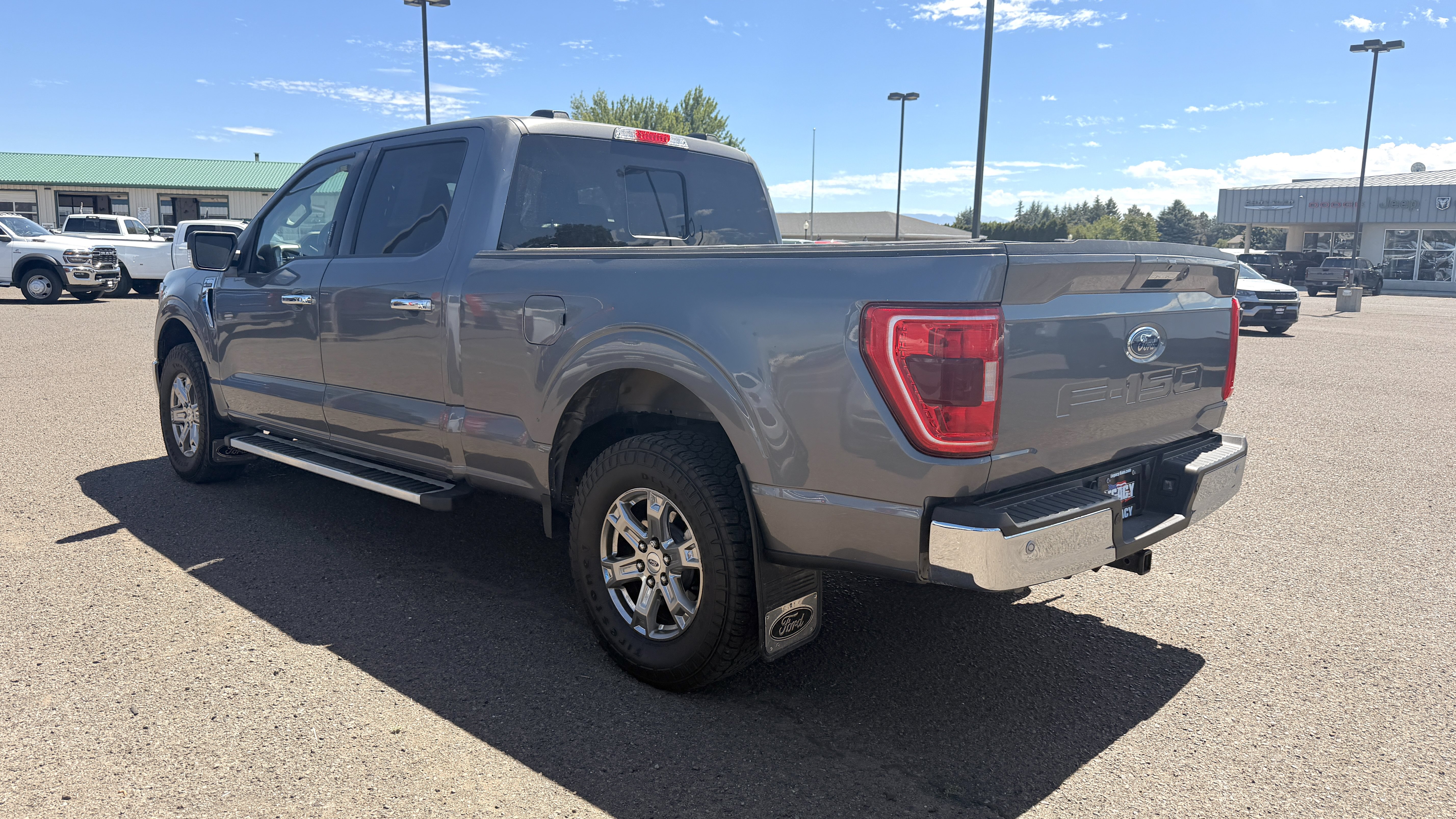 Used 2022 Ford F150 XLT w/ Equipment Group 302A High AWD/4WD image 5