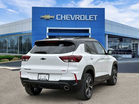 Certified 2023 Chevrolet TrailBlazer RS w/ Convenience Package FWD image 5