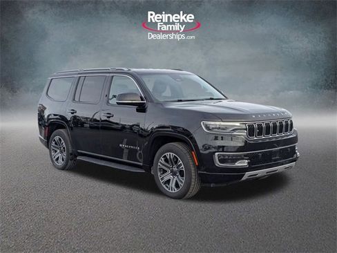 Used 2024 Jeep Wagoneer Series II w/ Flexible Seating Group image 3