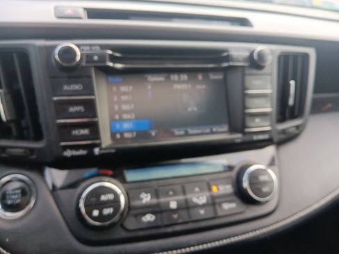 Used 2017 Toyota RAV4 XLE image 16