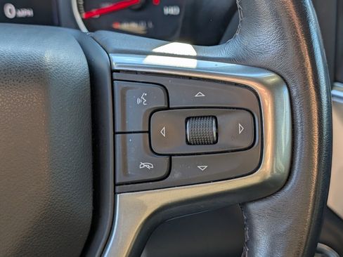 Used 2021 Chevrolet Silverado 2500 LT w/ Convenience Package image 32