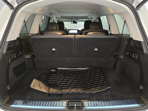 Used 2024 Mercedes-Benz GLS 580 GLS 580 image 21