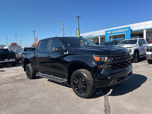 New 2026 Chevrolet Silverado 1500 Custom Trail Boss w/ Midnight Edition image 1
