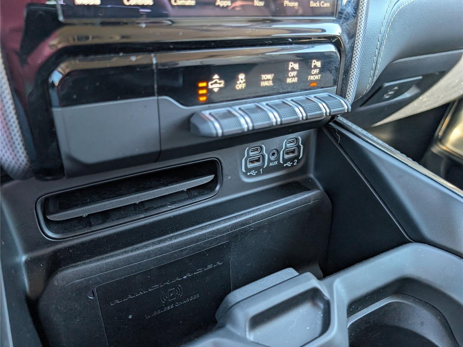 Used 2020 RAM 1500 Limited AWD/4WD image 30