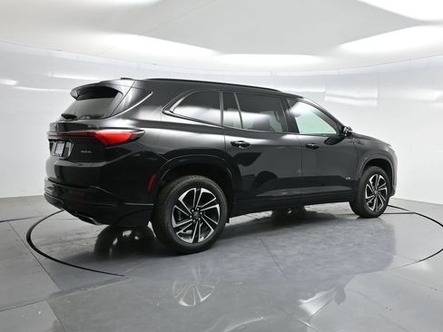 Used 2025 Buick Enclave Sport Touring FWD image 42