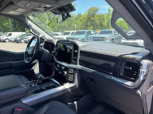 Certified 2022 Ford F150 Lariat AWD/4WD image 11
