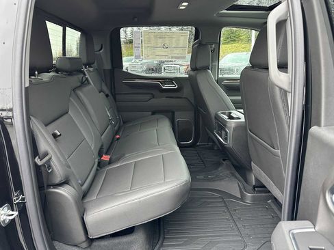 New 2026 GMC Sierra 1500 Elevation w/ Elevation Premium Package image 12