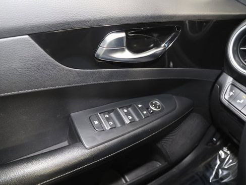 Used 2021 Kia Forte EX image 30