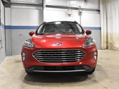 Used 2021 Ford Escape Titanium w/ Titanium Elite Package image 29