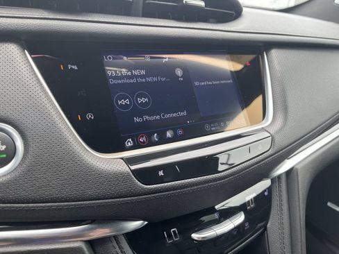 Used 2023 Cadillac XT5 Premium Luxury AWD/4WD image 16