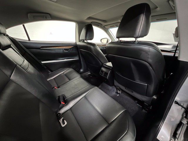 Used 2015 Lexus ES 350 w/ Premium Package FWD image 12