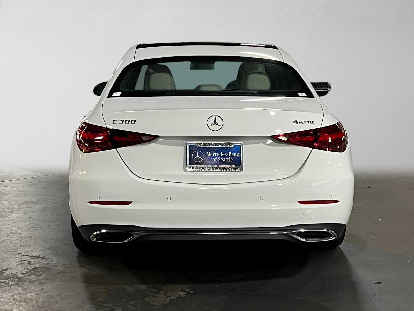 Used 2026 Mercedes-Benz C 300 4MATIC Sedan image 4