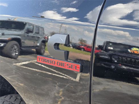 New 2026 RAM 2500 Laramie w/ Night Edition image 75