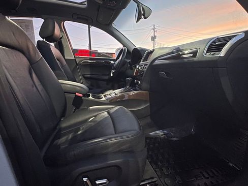 Used 2016 Audi Q5 2.0T Premium w/ Audi MMI Navigation Plus image 27