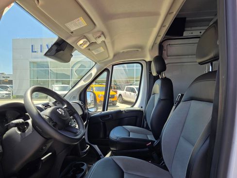 Used 2023 RAM ProMaster 2500 FWD image 30
