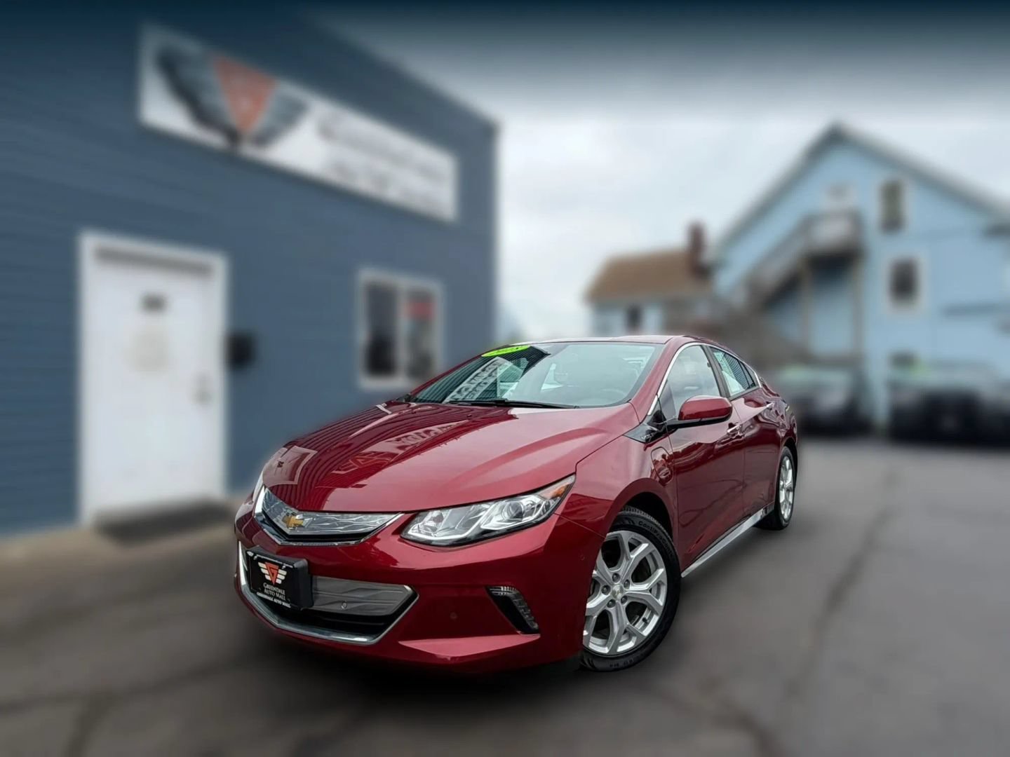 Used 2018 Chevrolet Volt Premier w/ Driver Confidence Package FWD image 1