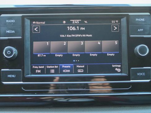 Used 2022 Volkswagen Taos S AWD/4WD image 31