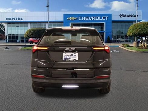 New 2027 Chevrolet Bolt LT w/ Comfort Package FWD image 4