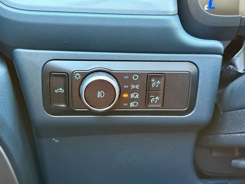 New 2025 Ford Maverick Lobo image 28