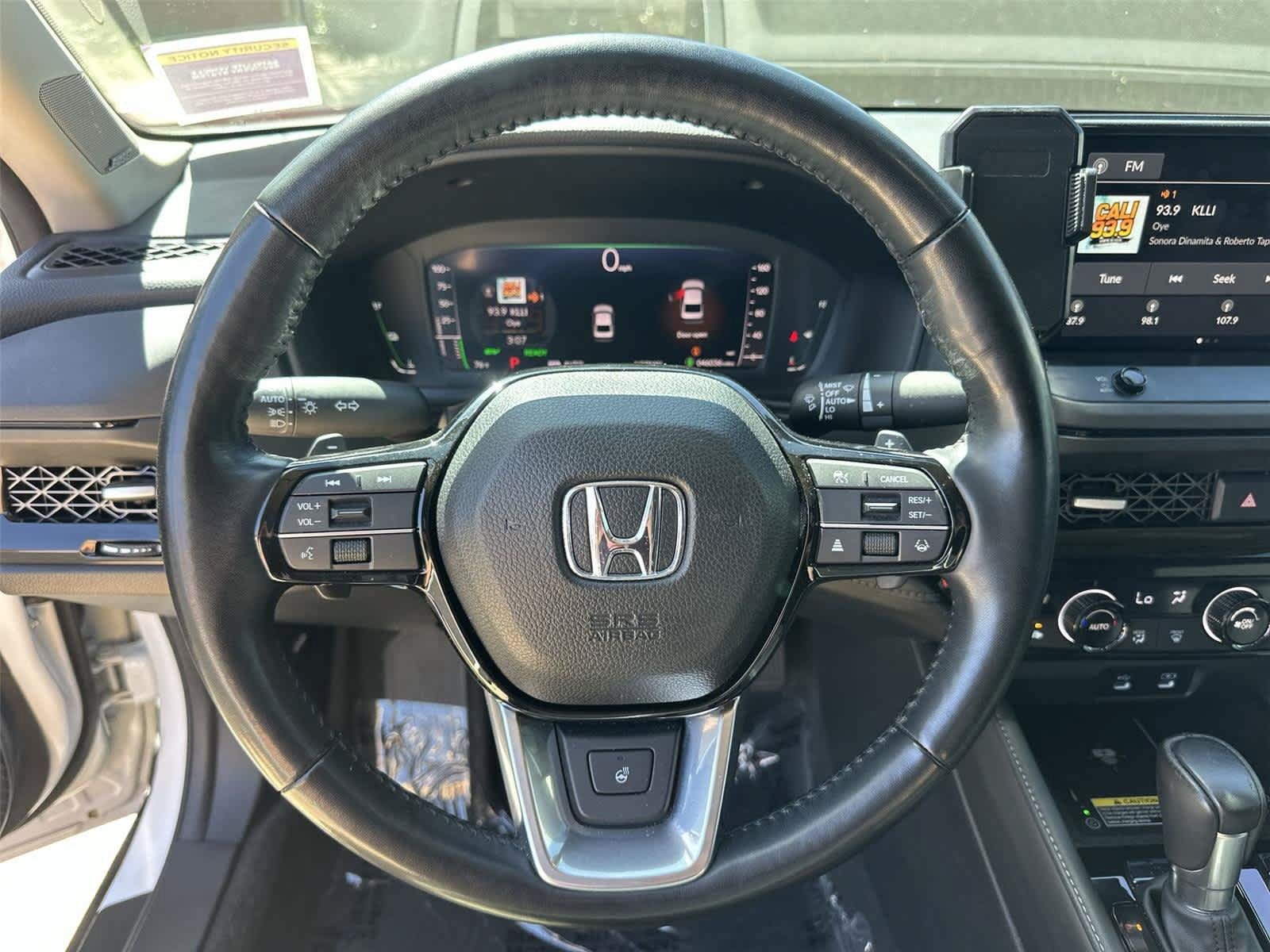 Used 2025 Honda Accord Touring image 16