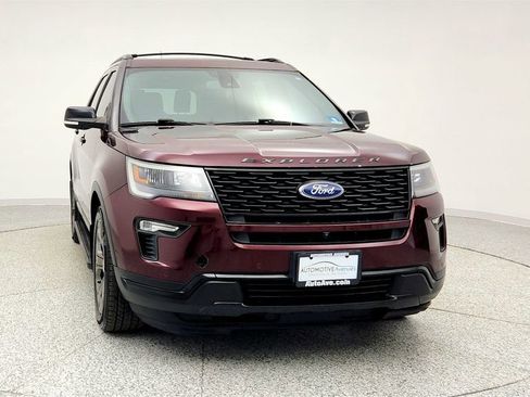 Used 2018 Ford Explorer Sport w/ Equipment Group 401A image 2