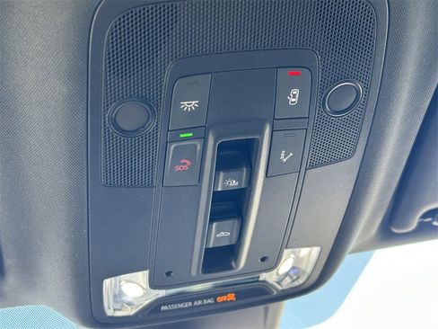 Used 2024 Audi Q3 2.0T Premium image 20