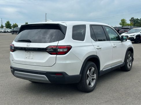 Used 2025 Honda Pilot EX-L image 7
