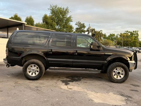 Used 2000 Ford Excursion Limited AWD/4WD image 5