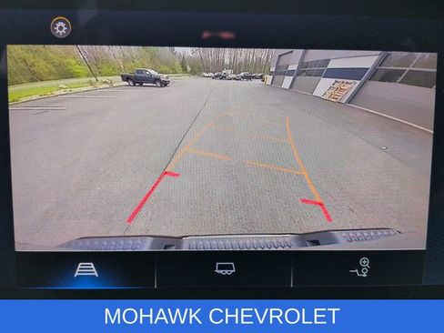 Used 2023 Chevrolet Colorado Z71 w/ Z71 Convenience Package 2 AWD/4WD image 16