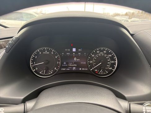 Used 2022 Nissan Armada Platinum image 12