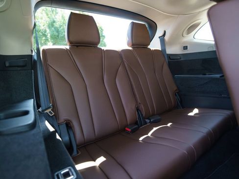 Certified 2024 Acura MDX SH-AWD w/ Advance Package image 48