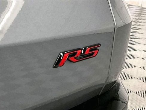 Used 2026 Chevrolet Traverse RS image 9