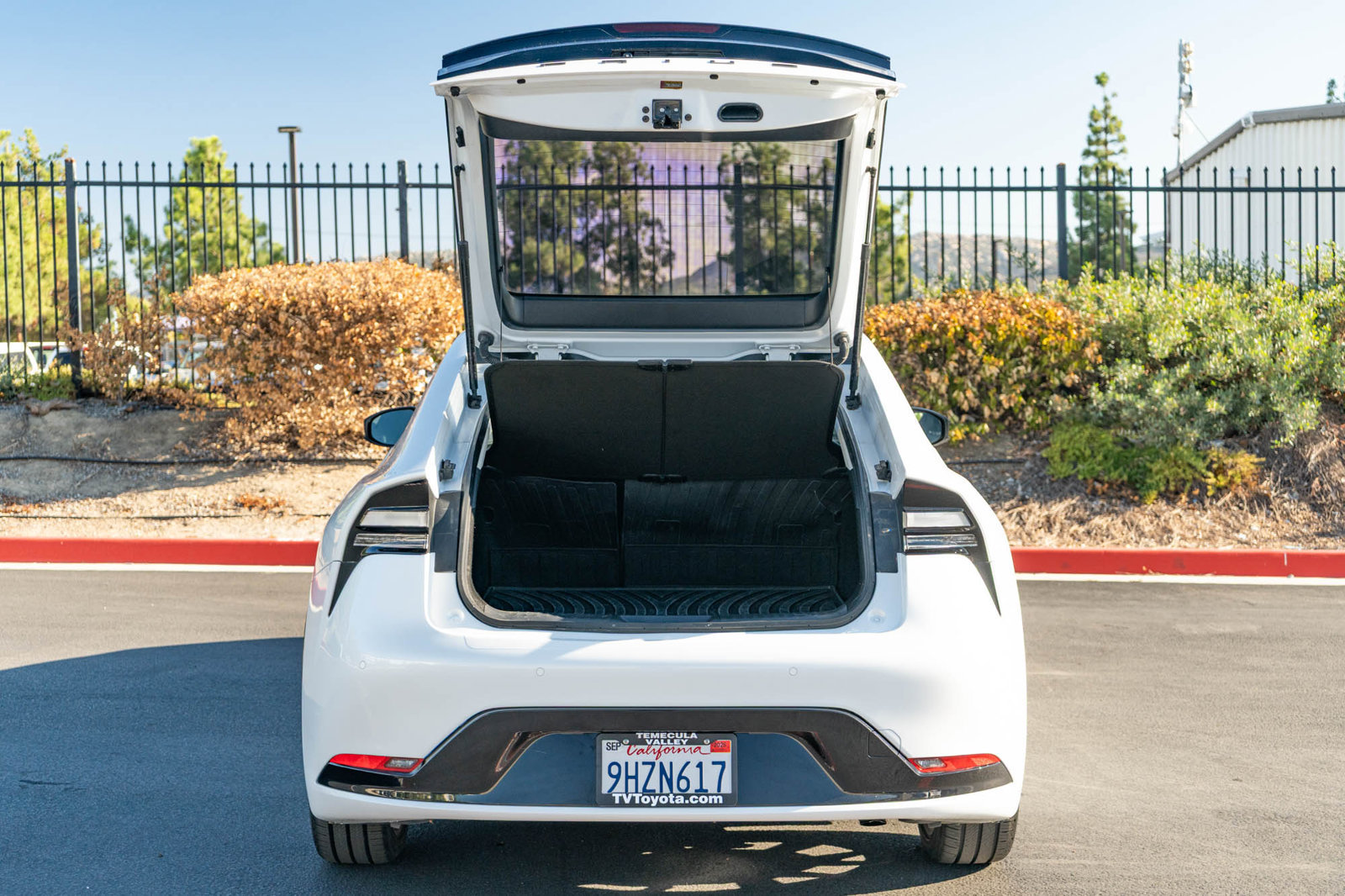 Certified 2023 Toyota Prius Prime FWD image 22