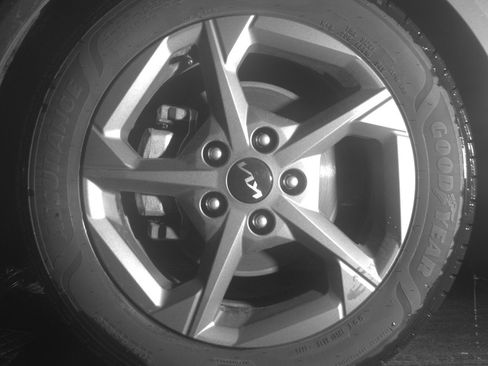 Used 2025 Kia K4 FWD image 12
