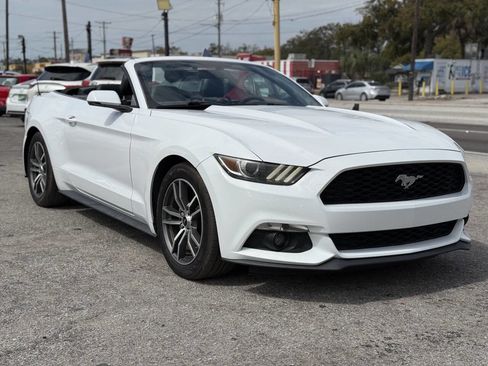 Used 2015 Ford Mustang Premium image 12