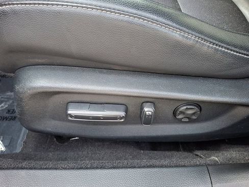 Used 2018 Honda Accord Sport image 15