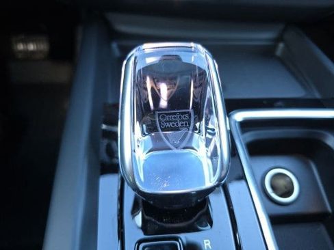 New 2026 Volvo XC60 B5 Plus w/ Climate Package image 36