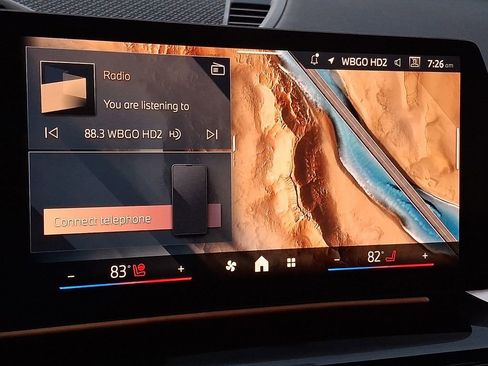 Used 2025 BMW X2 xDrive28i w/ Premium Package image 13