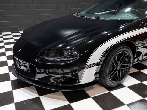 Used 2002 Chevrolet Camaro Z28 w/ Preferred Equipment Group 2 image 12