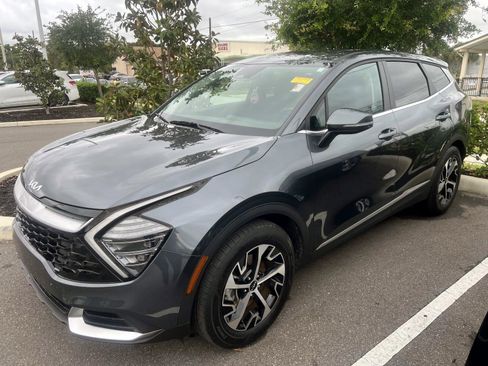 Used 2024 Kia Sportage EX image 1