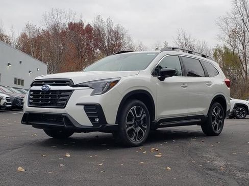 New 2026 Subaru Ascent Limited image 8