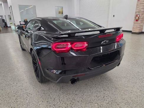 Used 2019 Chevrolet Camaro LS RWD image 6