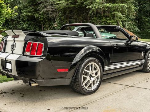 Used 2008 Ford Mustang Shelby GT500 RWD image 8