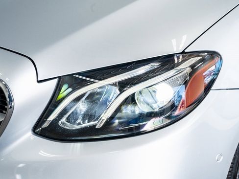 Used 2020 Mercedes-Benz E 450 E 450 w/ AMG Line image 13