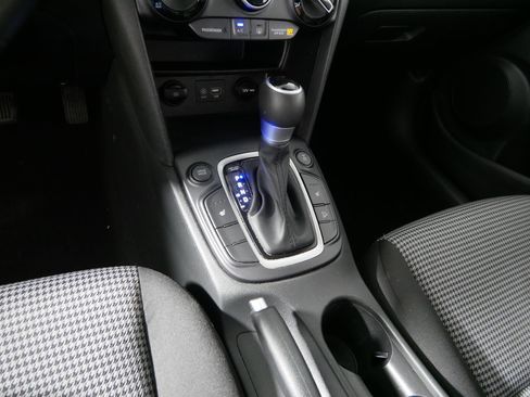 Used 2021 Hyundai Kona SEL AWD/4WD image 24