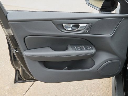 New 2026 Volvo V60 B5 Cross Country Plus w/ Climate Package image 10