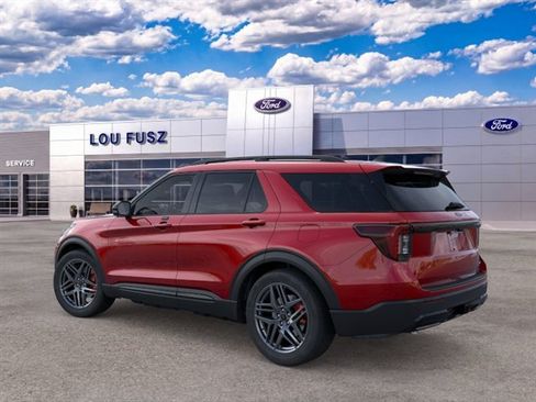 New 2026 Ford Explorer ST-Line w/ ST-Line Street Pack AWD/4WD image 5