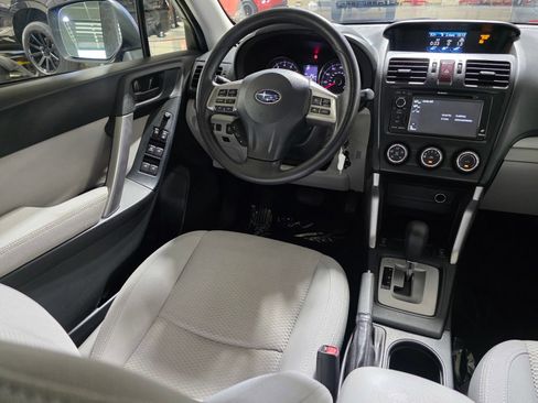 Used 2015 Subaru Forester 2.5i Premium AWD/4WD image 19