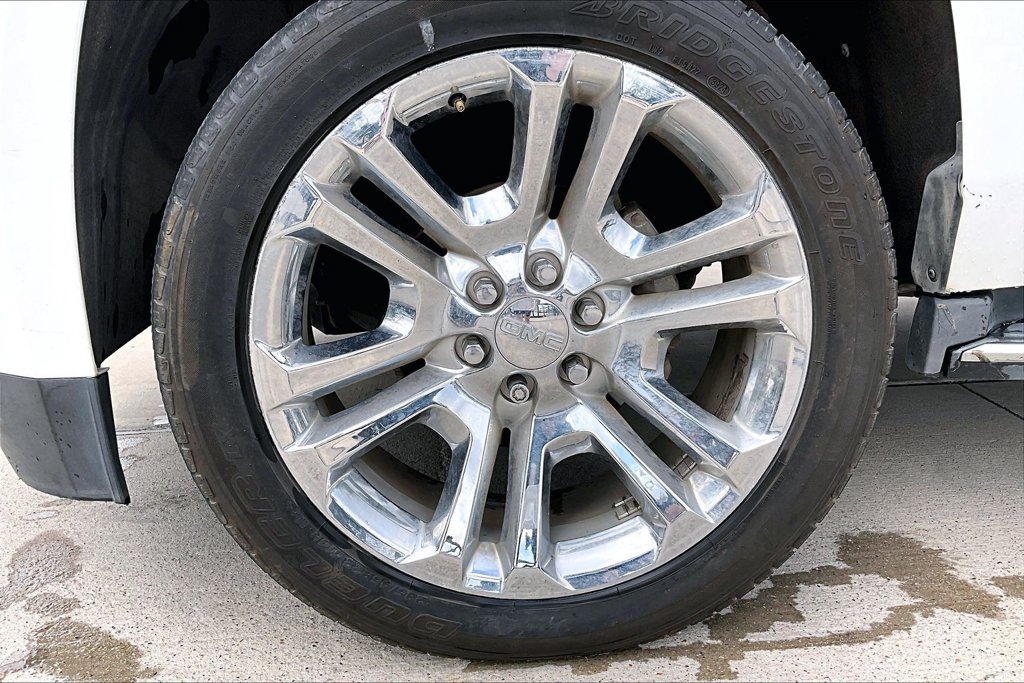 Used 2017 GMC Yukon SLT w/ Premium Edition RWD image 11